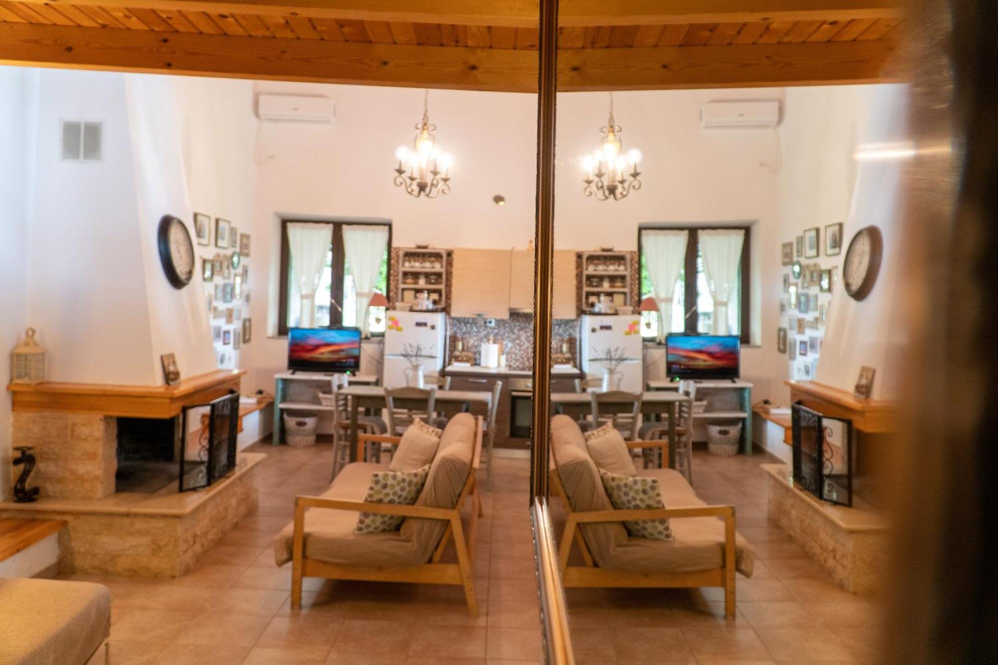 Villa Achinos Akhinos Exterior photo